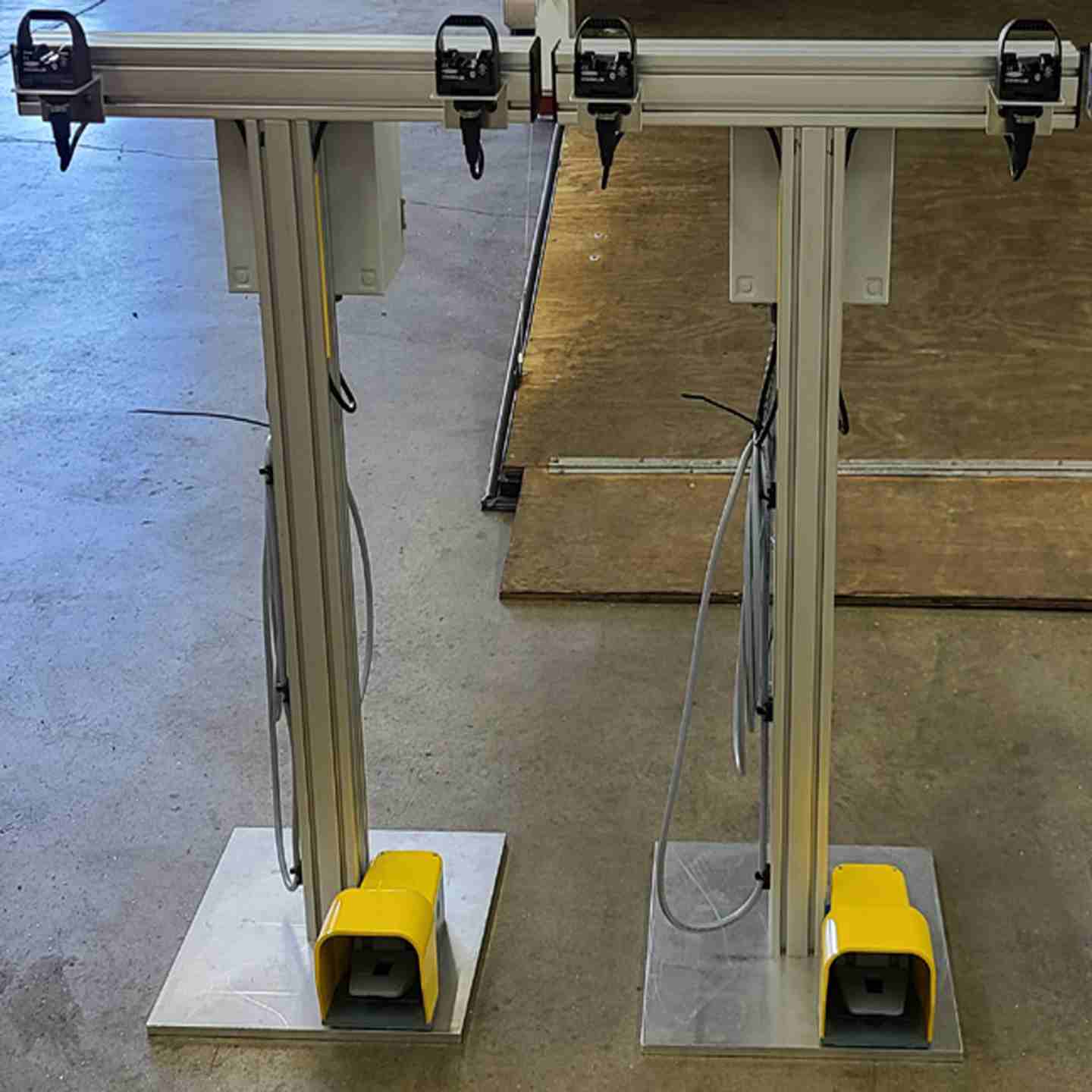 Two-Hand Controls with Anti-Tie-Down Safety Relay Image 1