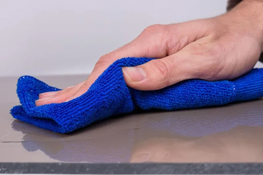 Guide: How to Properly Clean Polycarbonate Panels Without Scratching or Hazing