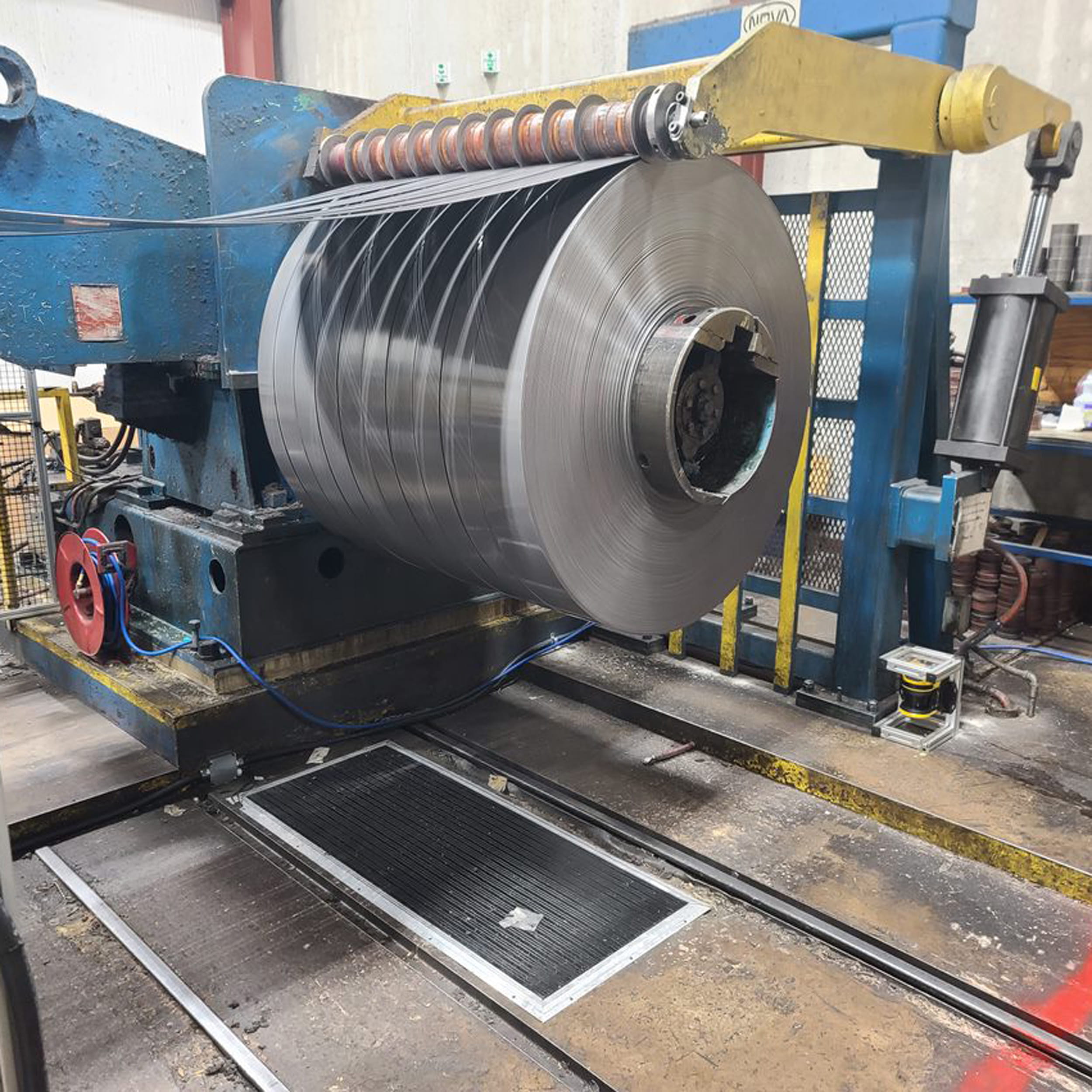 coil-car-presence-detection-safety.jpg?Revision=Clx&Timestamp=j0qmD8