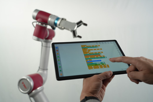 Whitepaper: JAKA Collaborative Robots in Modern Manufacturing