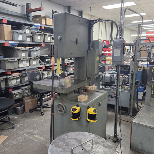 Bandsaw Guarding with Laser Scanner